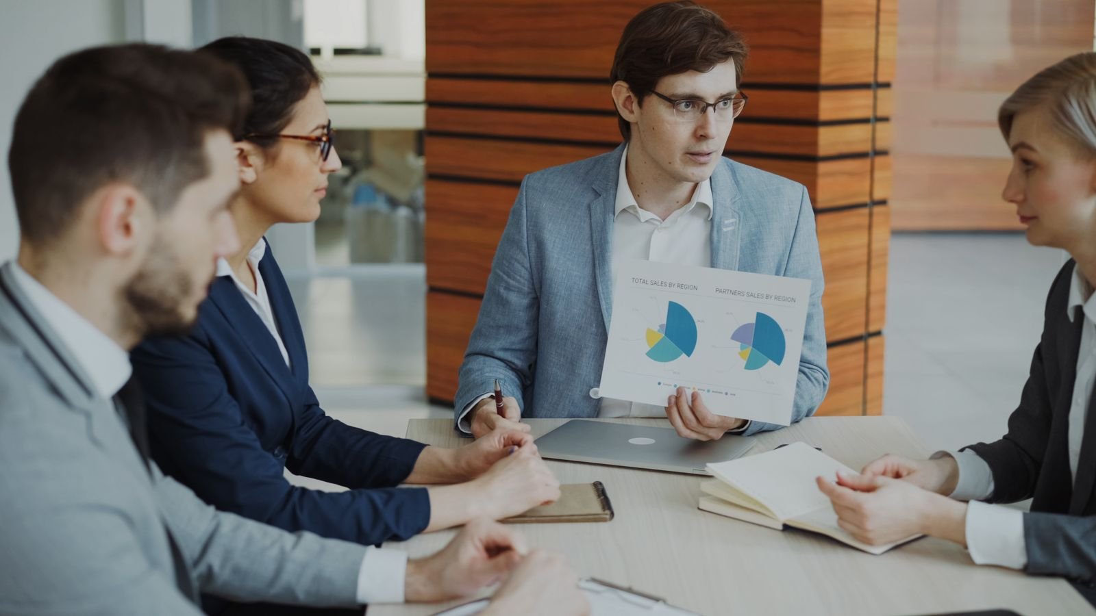 HubSpot Starter: Per Seat on Annual Billing HubSpot Starter: Per Seat on Annual Billing